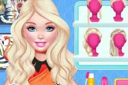 Bonnie Gucci vs Prada